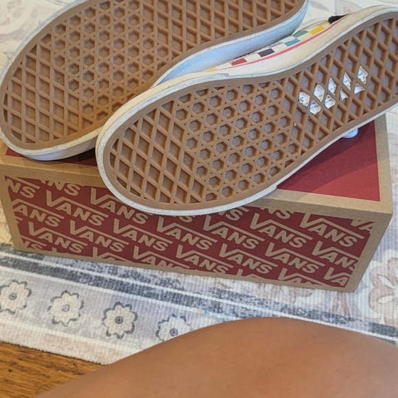 Vans kids rainbow checkerboard old skool sneakers size 3 us - Picture 3 of 6